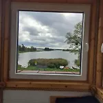 بيت للعطل Mazurska Latarnia Na Prywatnej Plazy Tuz Przy Linii Brzegowej Pomost Stawy Gospodarstwo Pasieka *