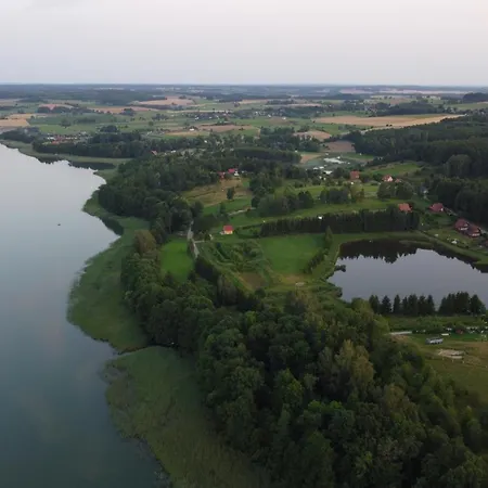 Дом отдыха Mazurska Latarnia Na Prywatnej Plazy Tuz Przy Linii Brzegowej Rydzowka