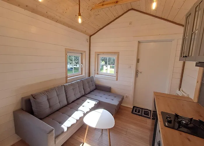 Дом отдыха Mazurska Latarnia Na Prywatnej Plazy Tuz Przy Linii Brzegowej Pomost Stawy Gospodarstwo Pasieka *